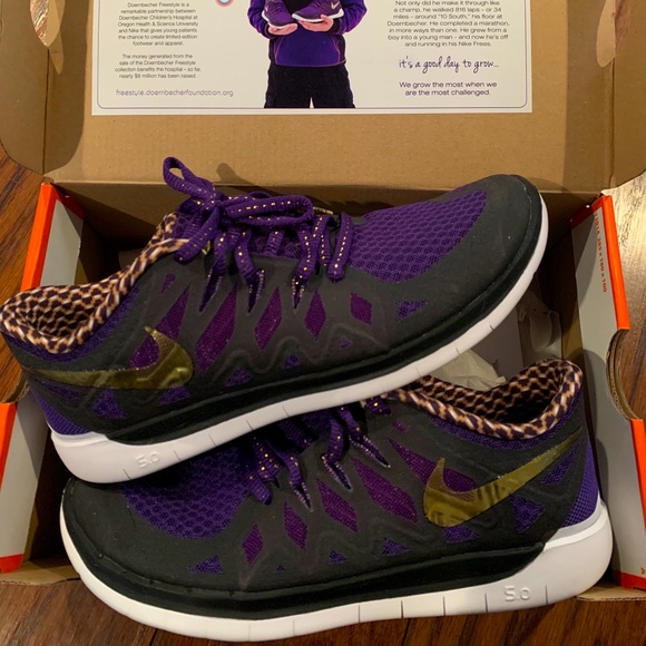 NIKE FREE TRAINER 5.0 DB "Tim Haarmann" SIZE 6Y - Picture 1 of 5